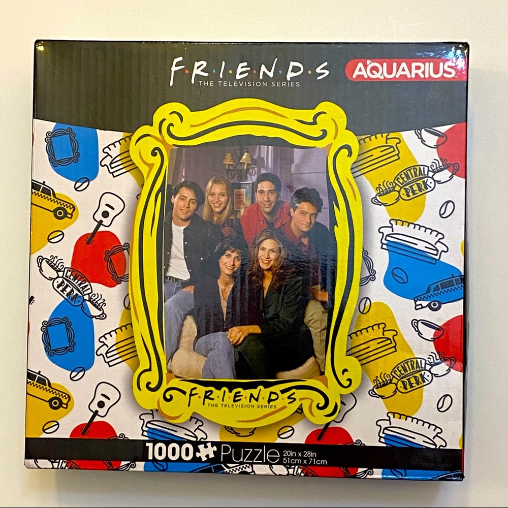 FRIENDS Rare 1000 piece jigsaw puzzle NIB (New in Box)